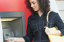 8-smart-tips-for-staying-on-budget_220x146