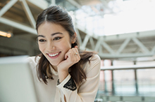 more-than-salary-tips-for-evaluating-a-job-offer_220x146